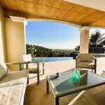 Villa La Mandragora, Belle Pour 6 Personnes Avec Piscine à Débordement Et Vue à