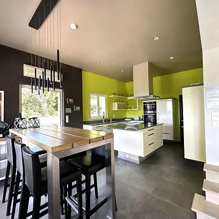 La Mandragora, Belle Pour 6 Personnes Avec Piscine à Débordement Et Vue à Villa